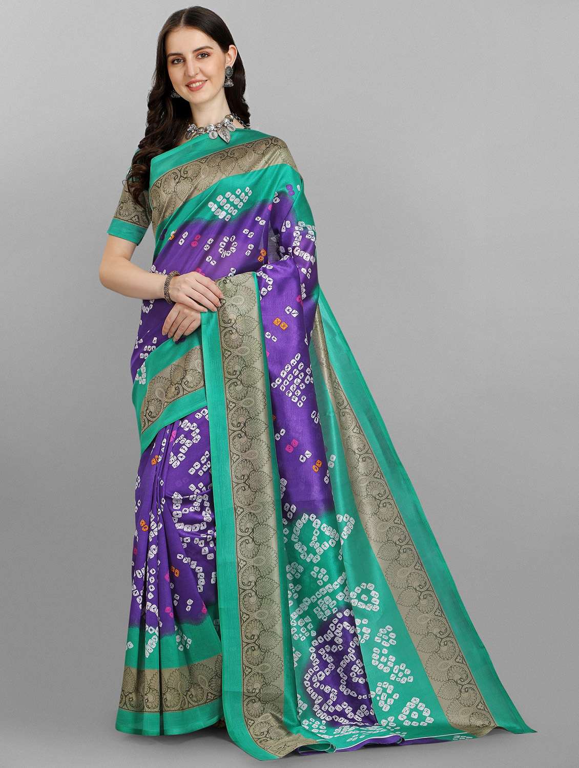 contrast bordered printed saree