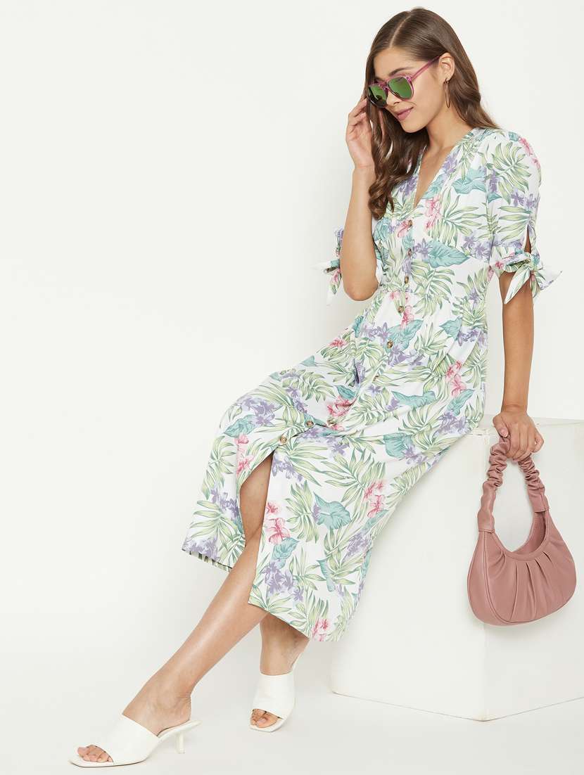 women's dress - 18439805 - Standard Image - 4