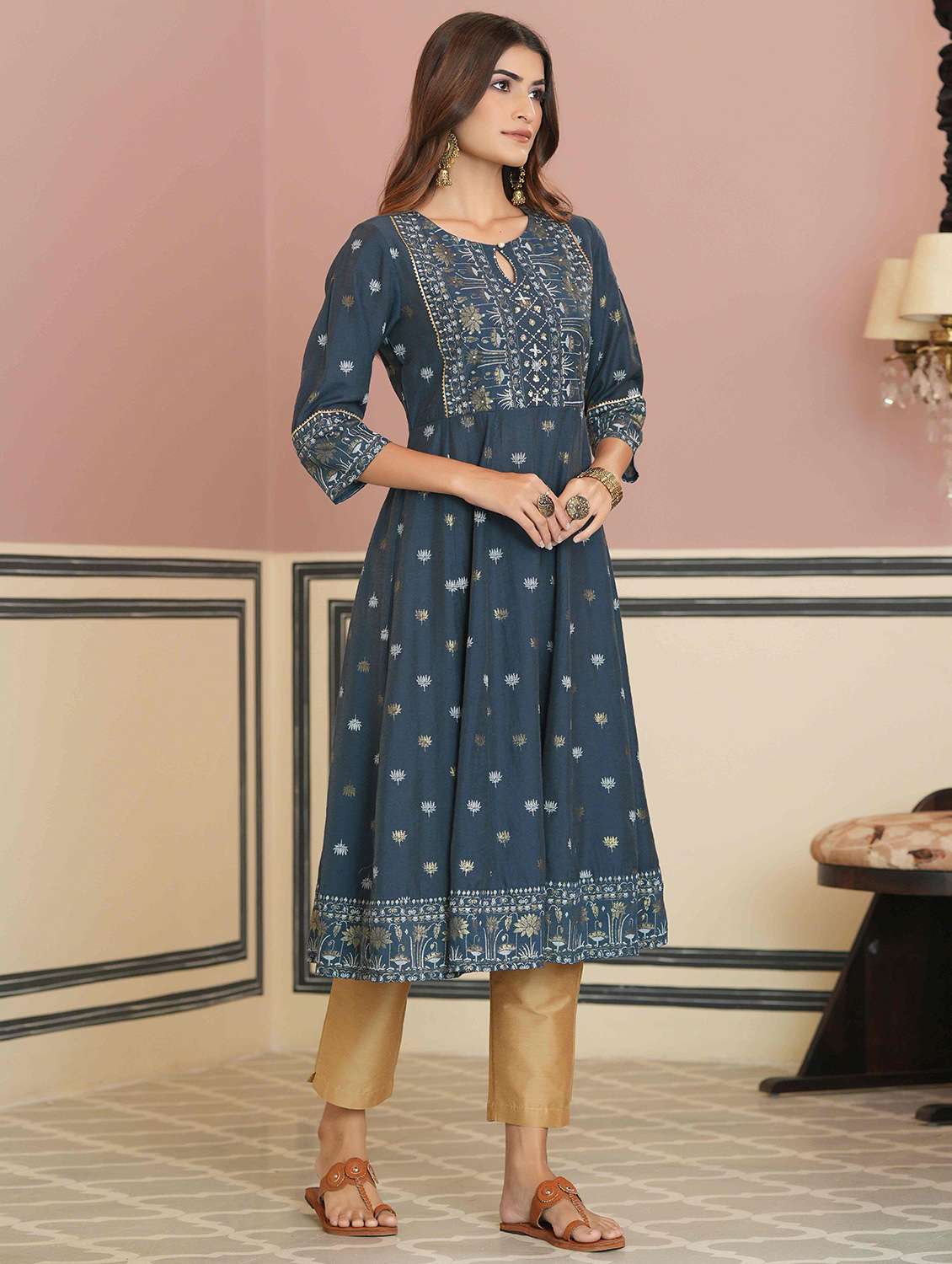 women's flared kurta - 18439916 -  Standard Image - 1