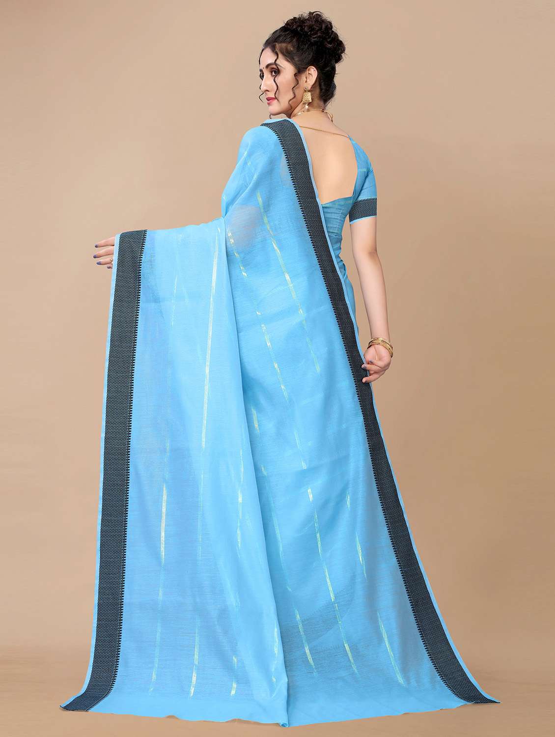 solid bordered woven saree with blouse - 18441628 -  Standard Image - 1