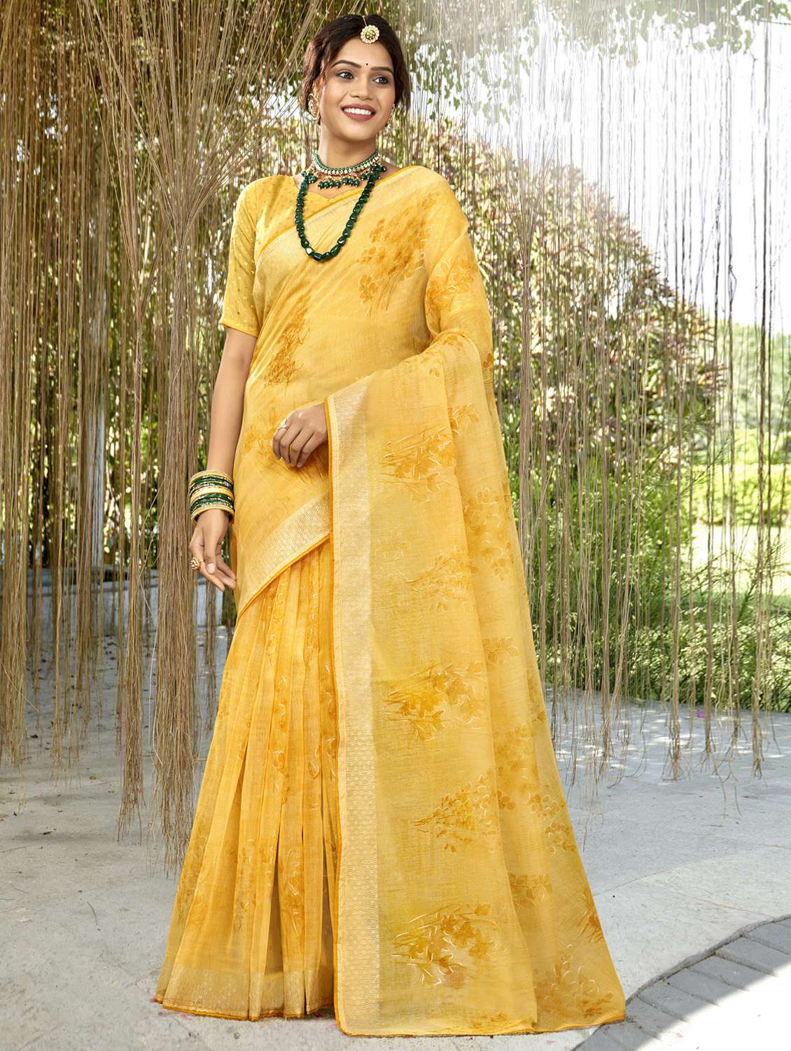 golden zari work printed saree with blouse