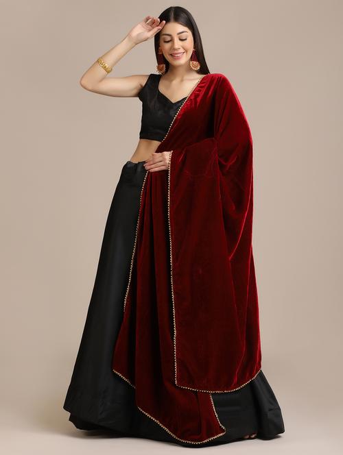 black flared lehenga with dupatta - 18447989 - Standard Image - 0