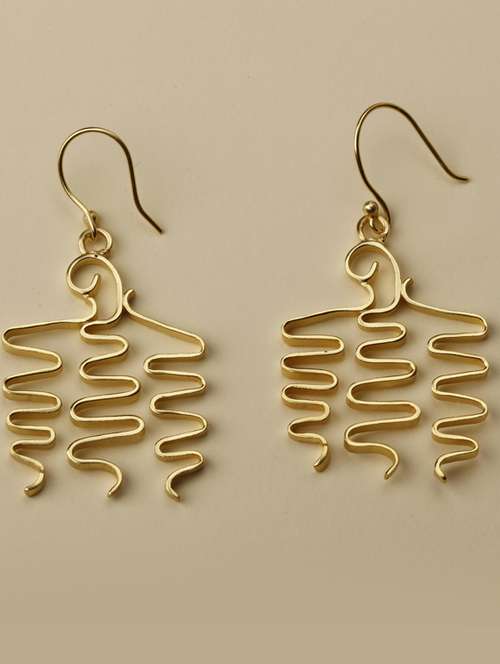 statement wavy earrings - 18449948 -  Standard Image - 0