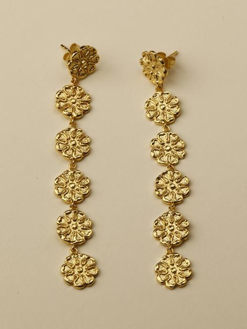 flower drop earings - 18449950 -  Standard Image - 0