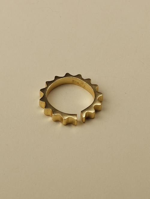 gold edgy shape ring - 18449987 -  Standard Image - 0