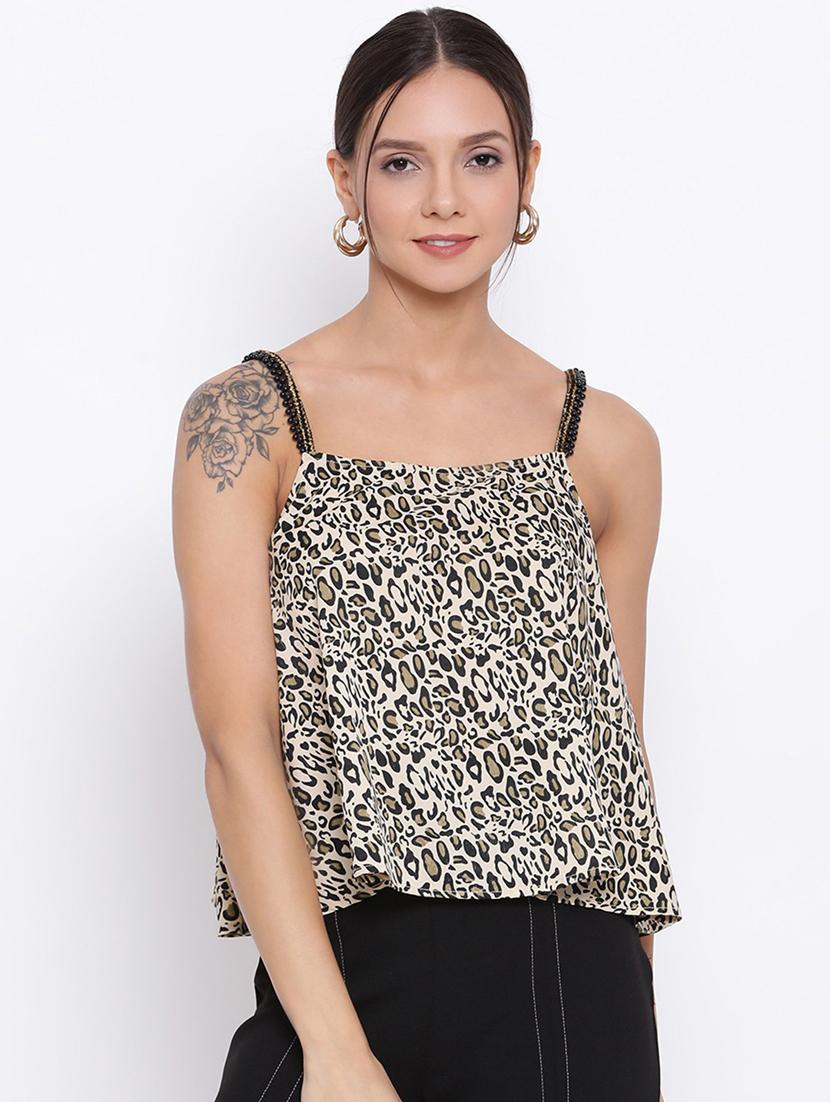 cami neck animal print top - 18450180 - Zoom Image - 0