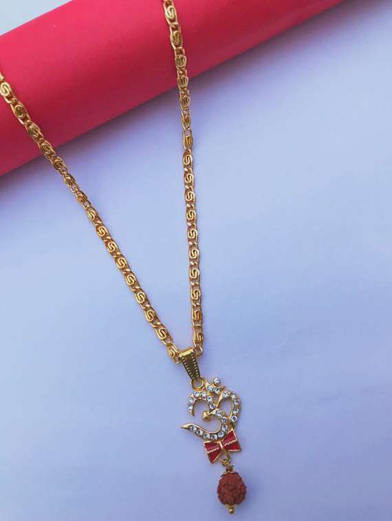 gold plated chain pendant