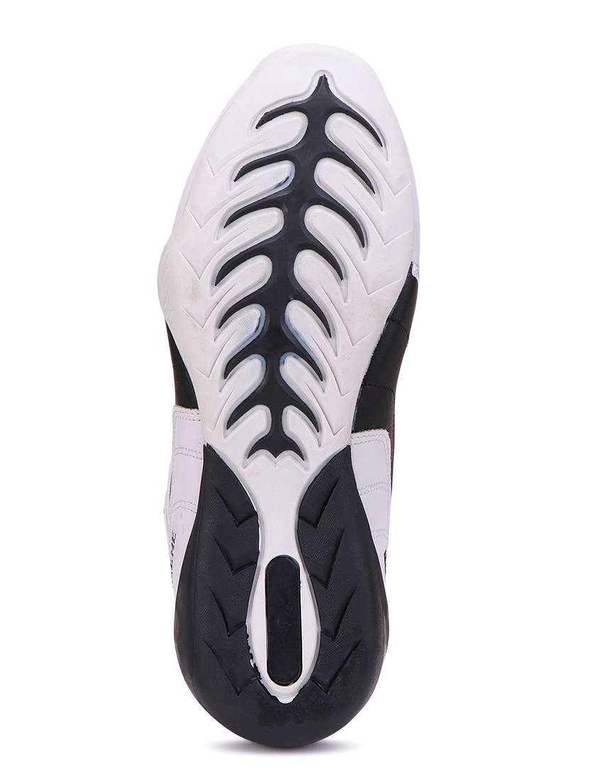 white lace up sport shoes - 18461666 -  Standard Image - 6