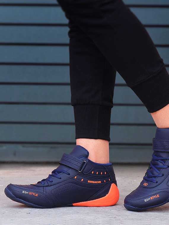 men blue lace up sport shoe - 18461669 - Standard Image - 4