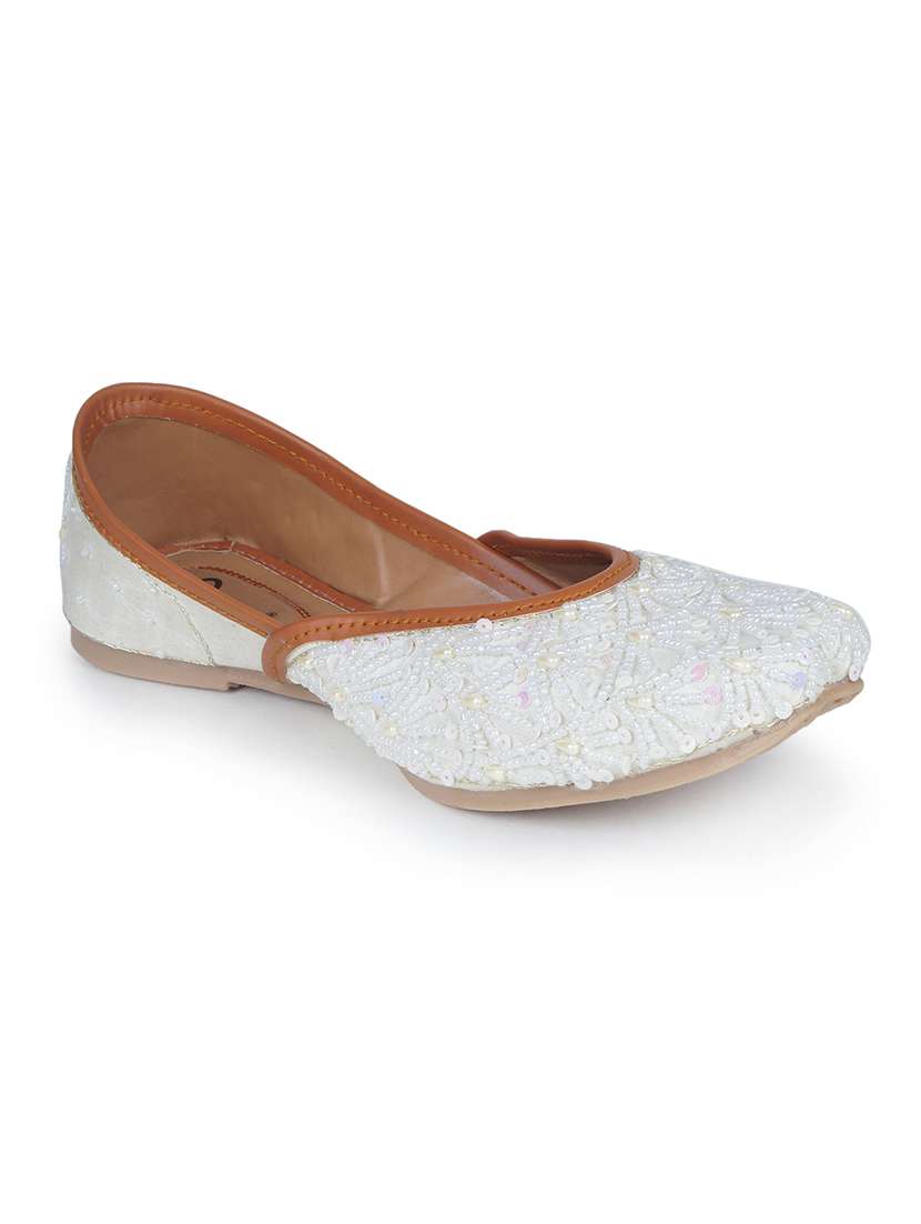 women cream slip on mojari - 18463209 -  Standard Image - 1