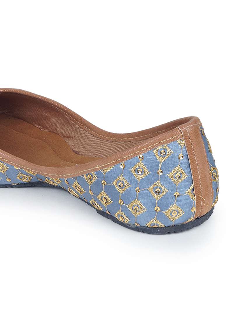 women grey slip on mojari - 18463212 -  Standard Image - 4