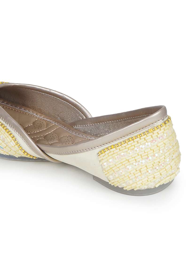 women yellow slip on mojari - 18463234 -  Standard Image - 4