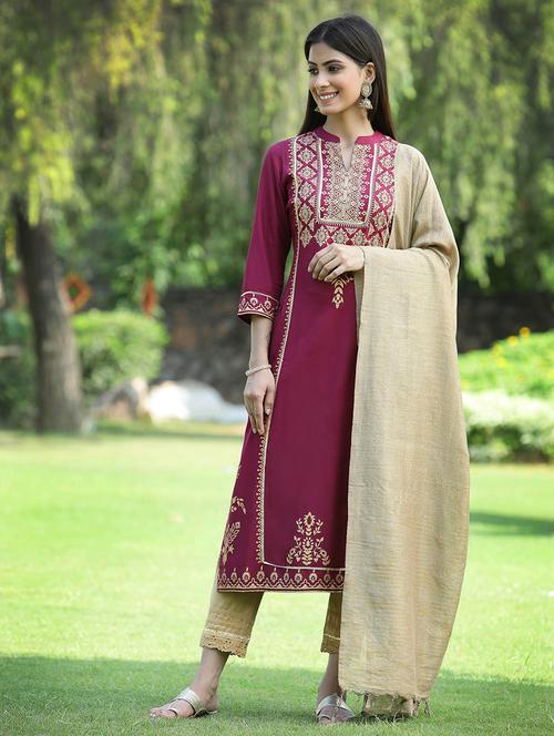 women three quarter sleeve kurta pant with dupatta set - 18465724 - Standard Image - 0