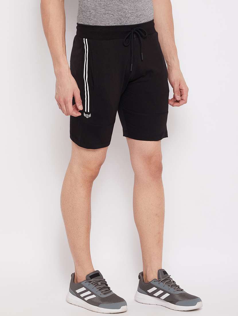 black solid short - 18466031 -  Standard Image - 1