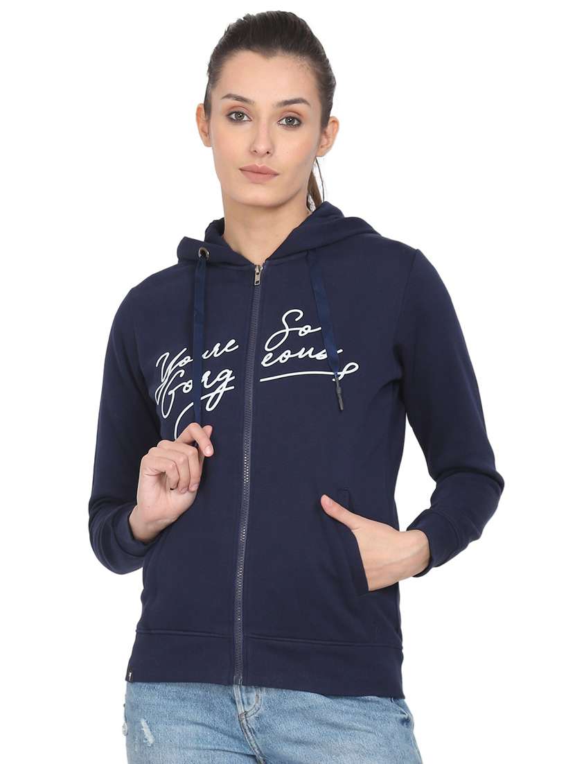 women's chest print sweatshirt