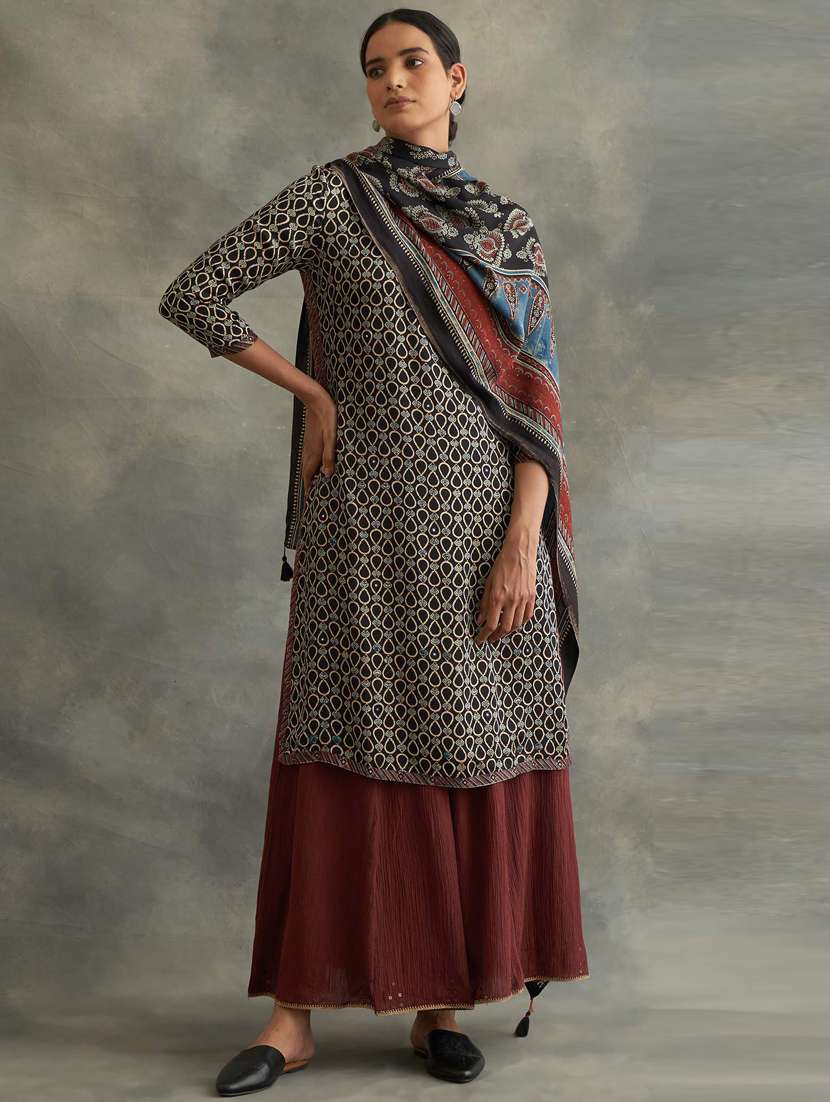 women's straight kurta