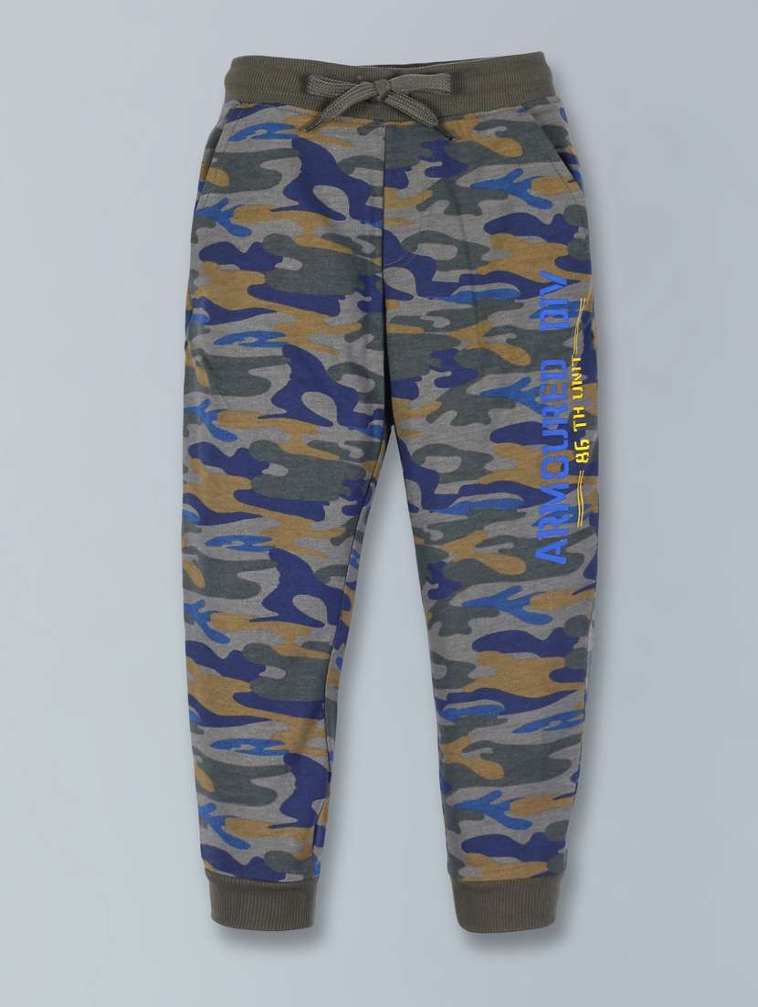 boy multi color printed jogger 