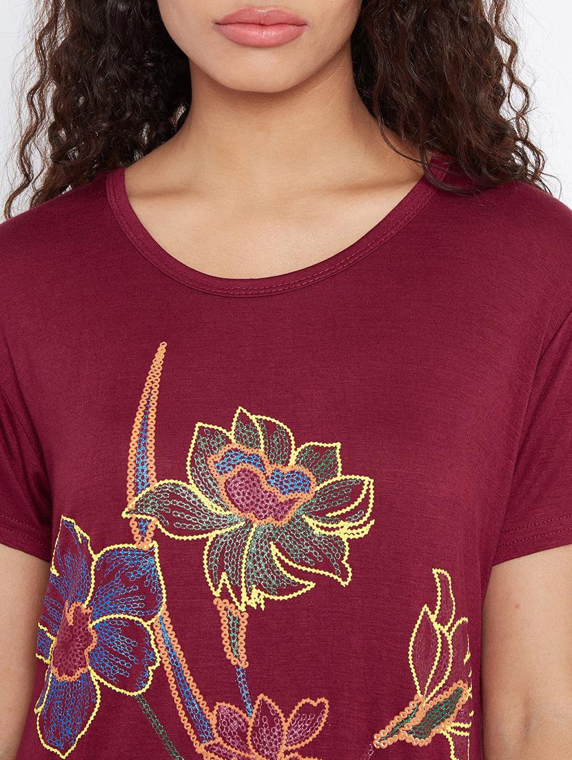 round neck printed tee - 18479862 - Standard Image - 4