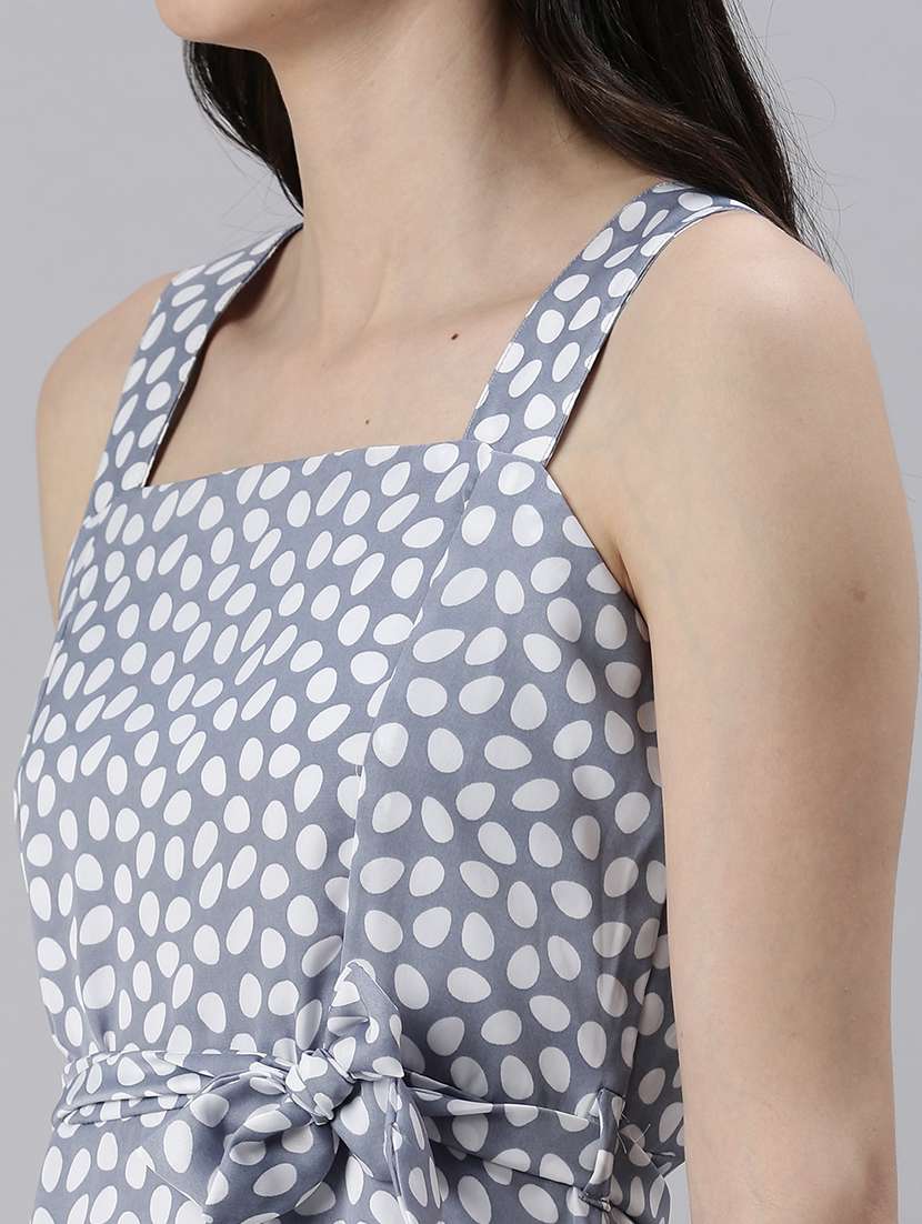 women's  solid dress - 18480240 -  Standard Image - 4