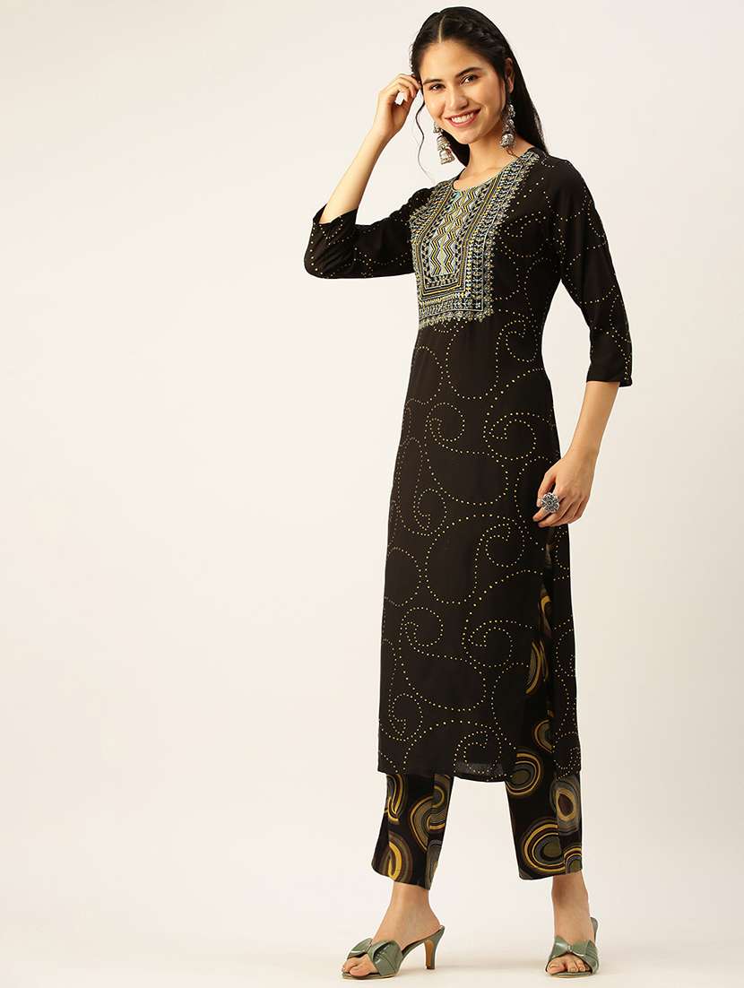 women three quarter sleeve kurta pant with dupatta set - 18480930 -  Standard Image - 1