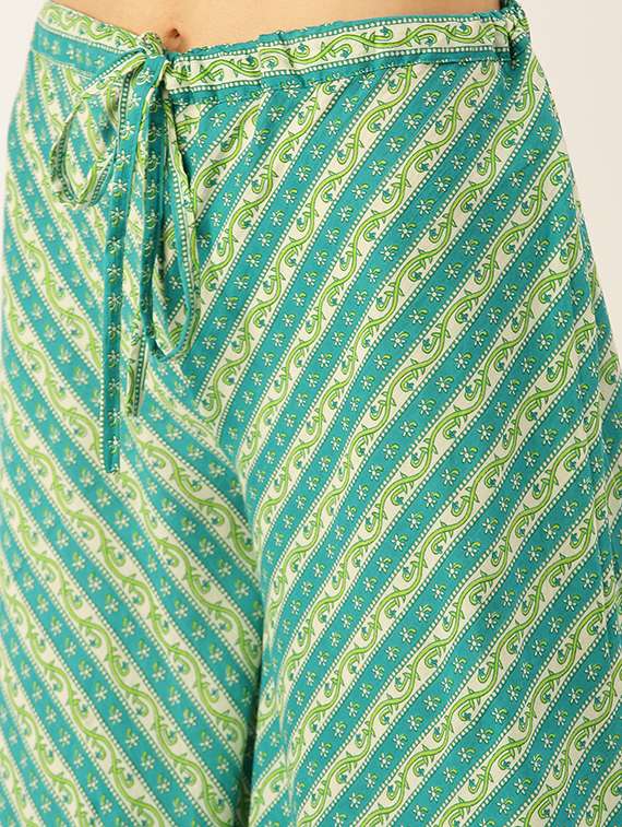 women paisley mandarin neck kurta palazzo set - 18480941 -  Standard Image - 4