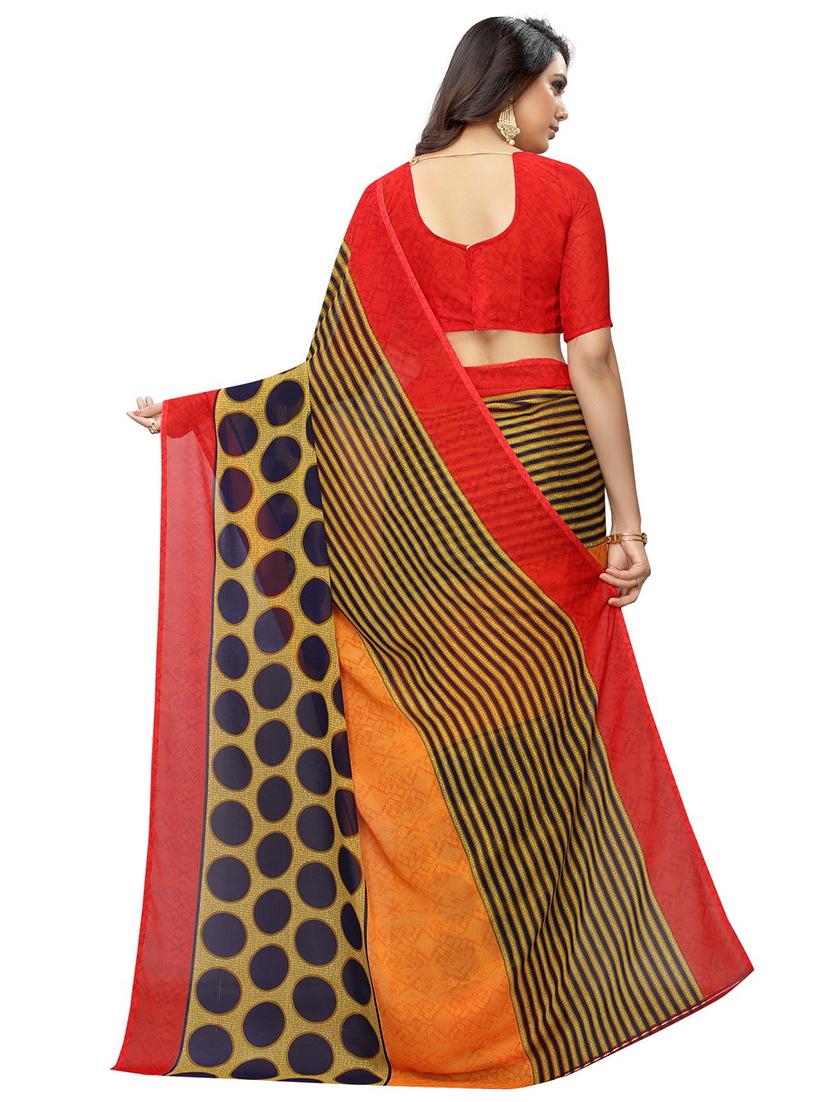 contrast bordered printed saree with blouse - 18488858 - Standard Image - 1