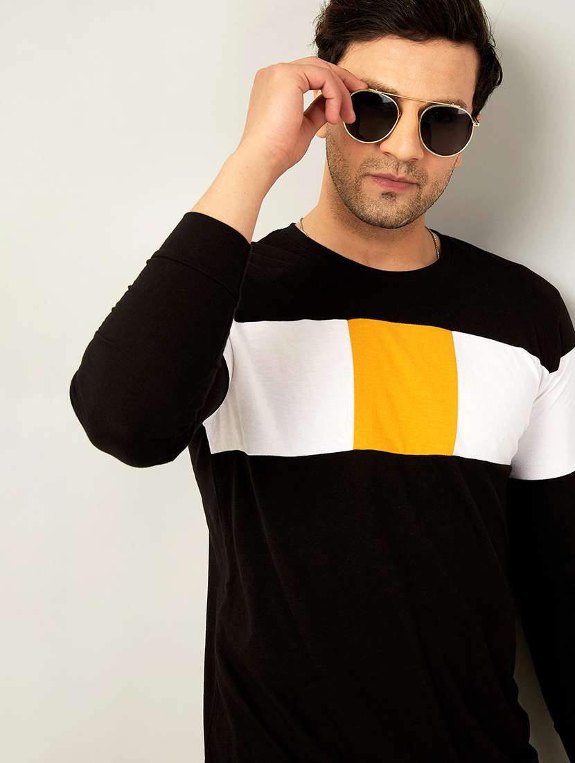 black color block t-shirt  - 18507497 -  Standard Image - 1