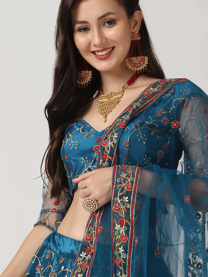 embroidered flared lehenga - 18510546 -  Standard Image - 4