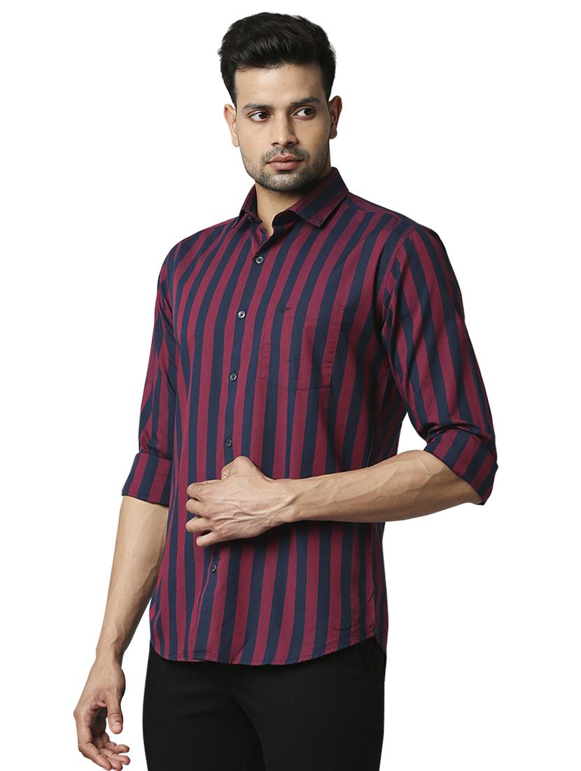 red striped casual shirt - 18512514 -  Standard Image - 1