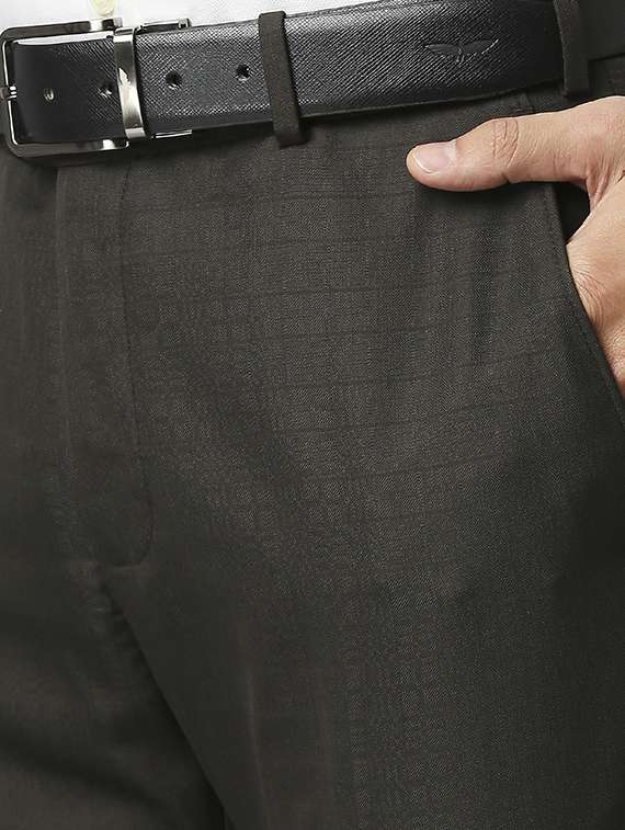 black solid formal trouser - 18513798 -  Standard Image - 4