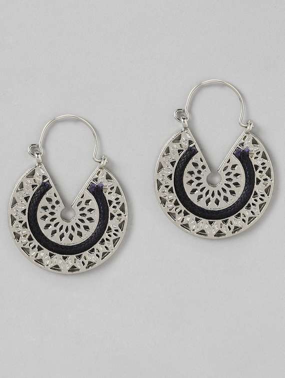 silver metal drop earring
