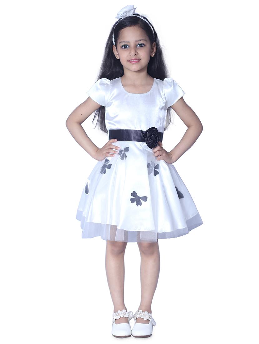 girls round neck sleeveless frock