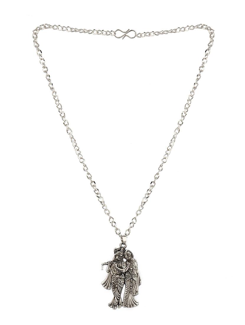 silver metal pendant