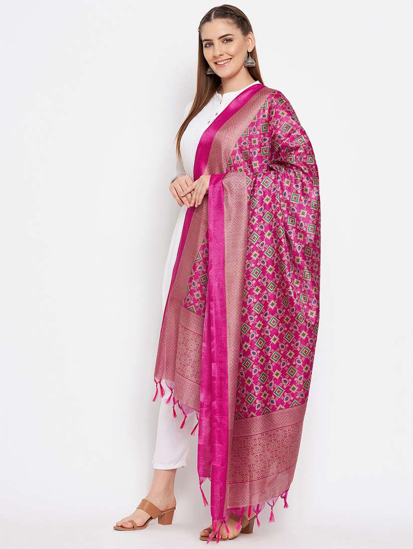 magenta printed banarasi dupatta - 18519282 -  Standard Image - 1