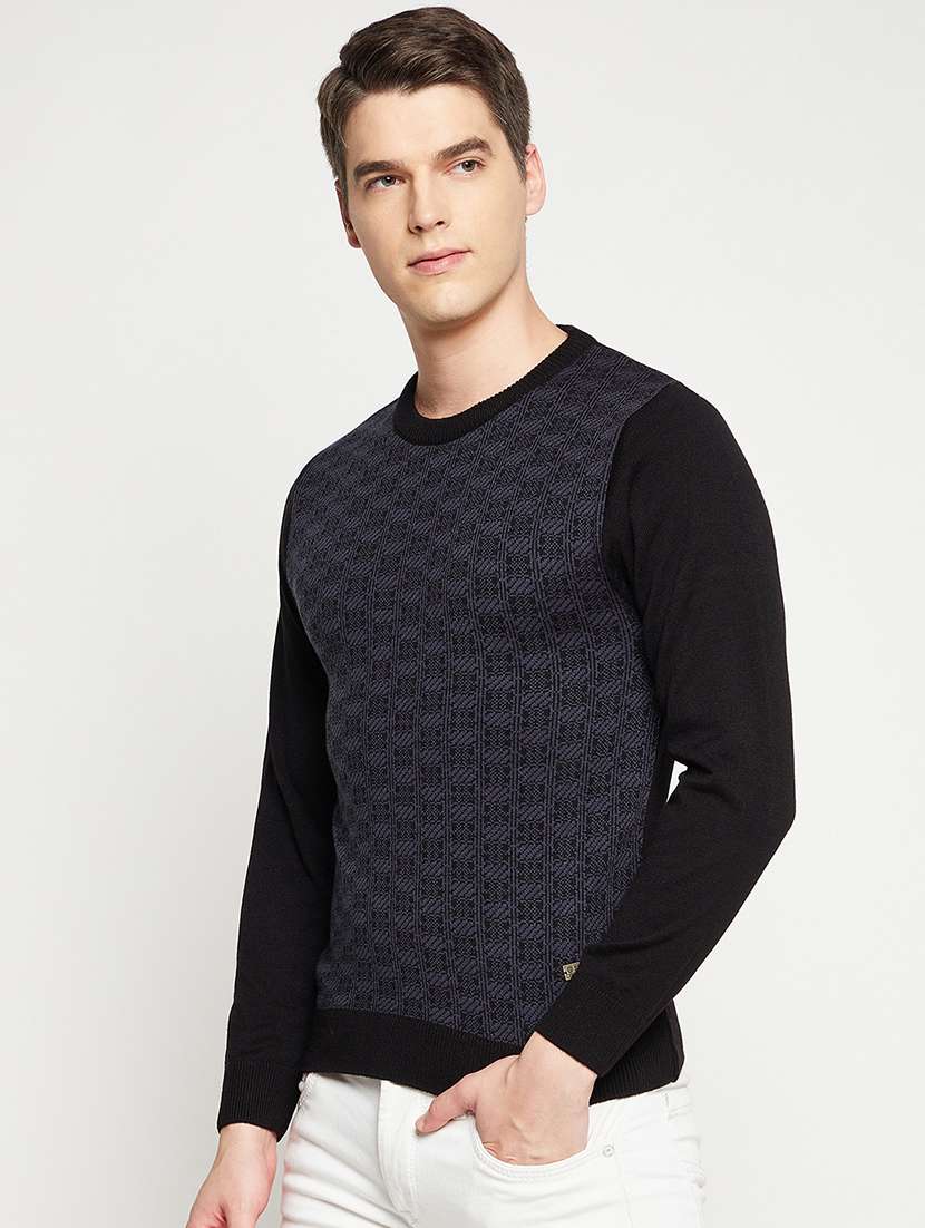 black self designed pullover - 18522561 -  Standard Image - 1