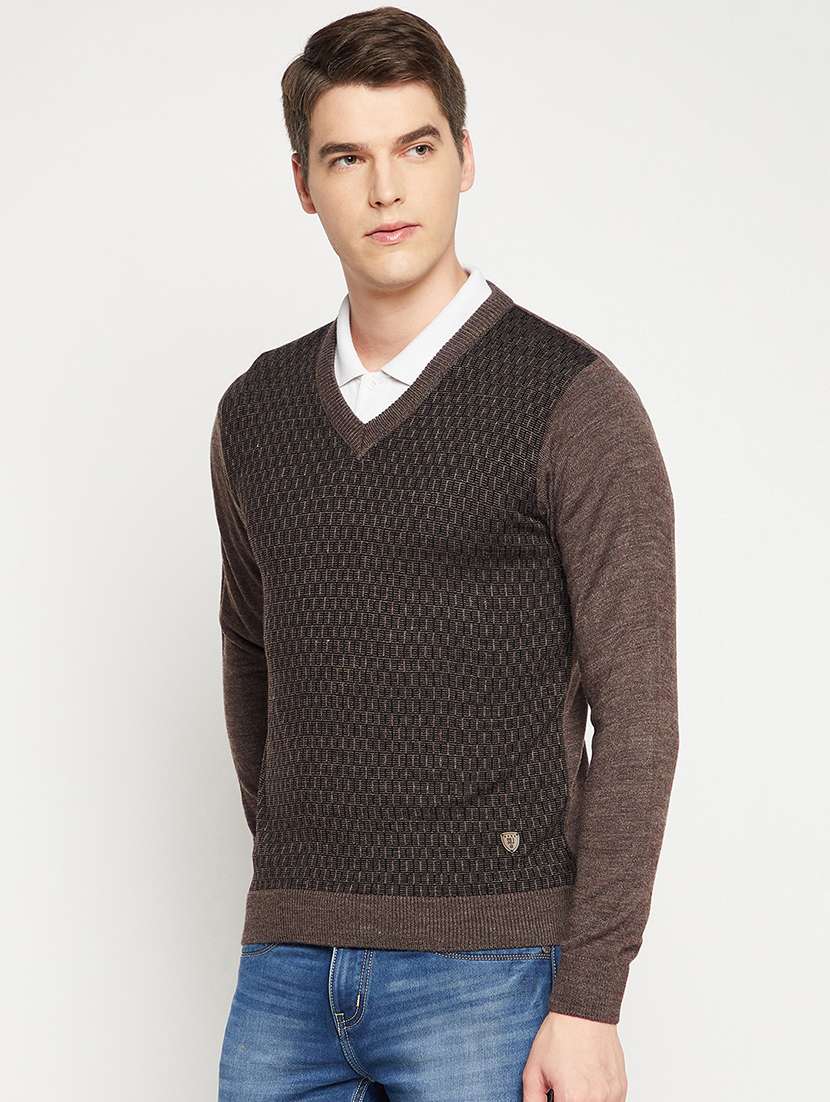 brown geometric pullover - 18522564 -  Standard Image - 1