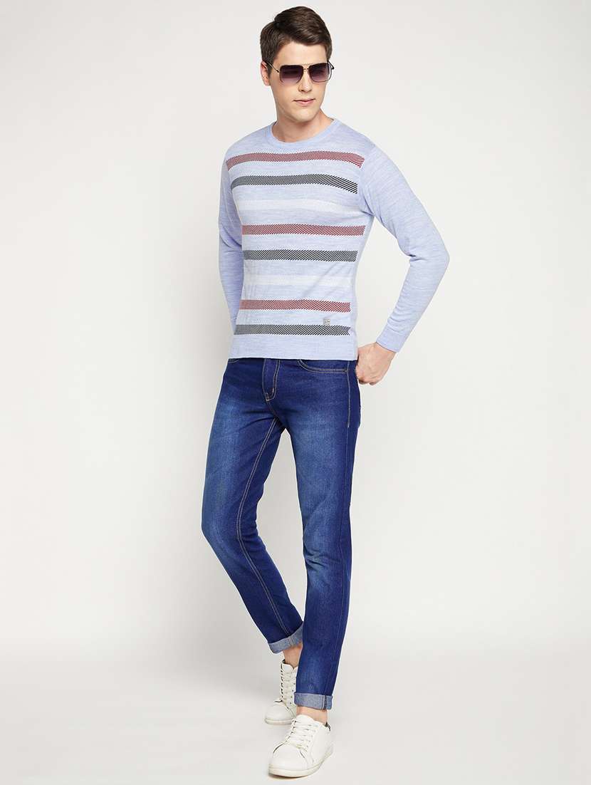 maroon self designed pullover - 18522567 -  Standard Image - 4