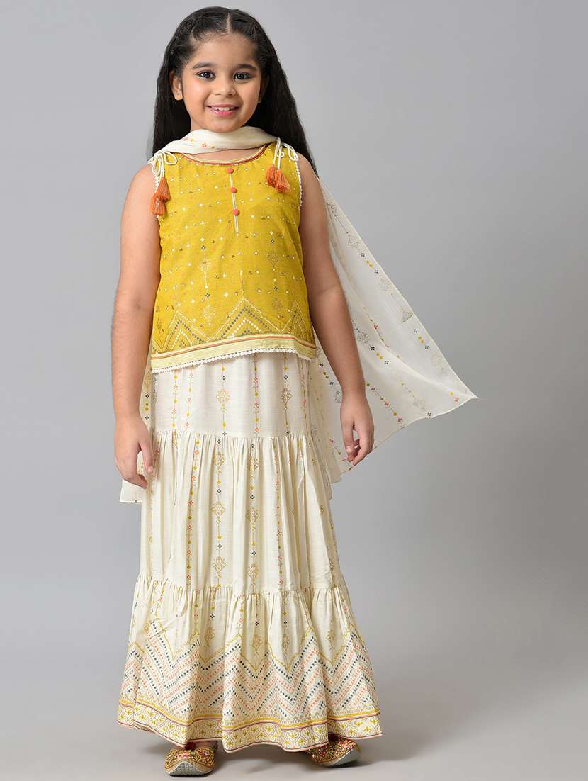 girls round neck printed skirt top with dupatta