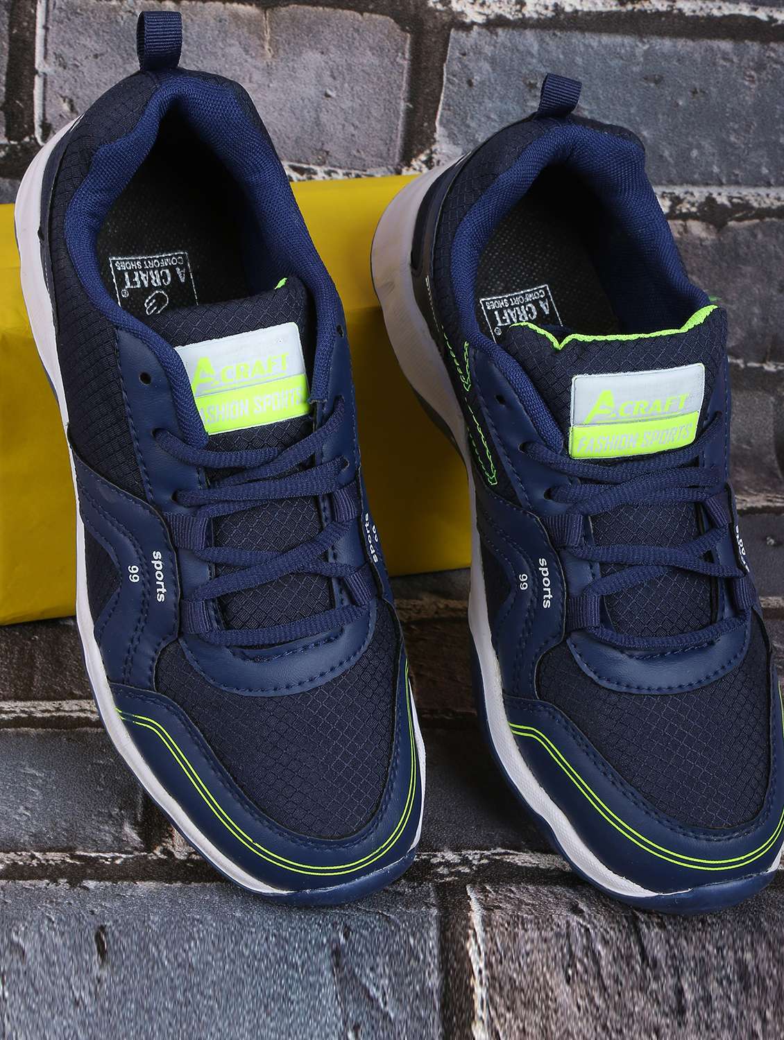 men lace up sport shoes - 18526807 -  Standard Image - 1