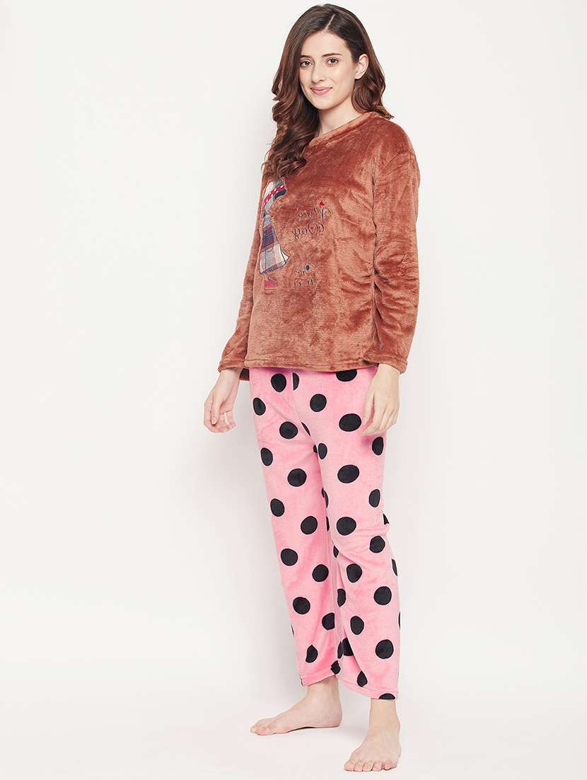 applique top and pyjama nightwear set - 18528986 -  Standard Image - 1