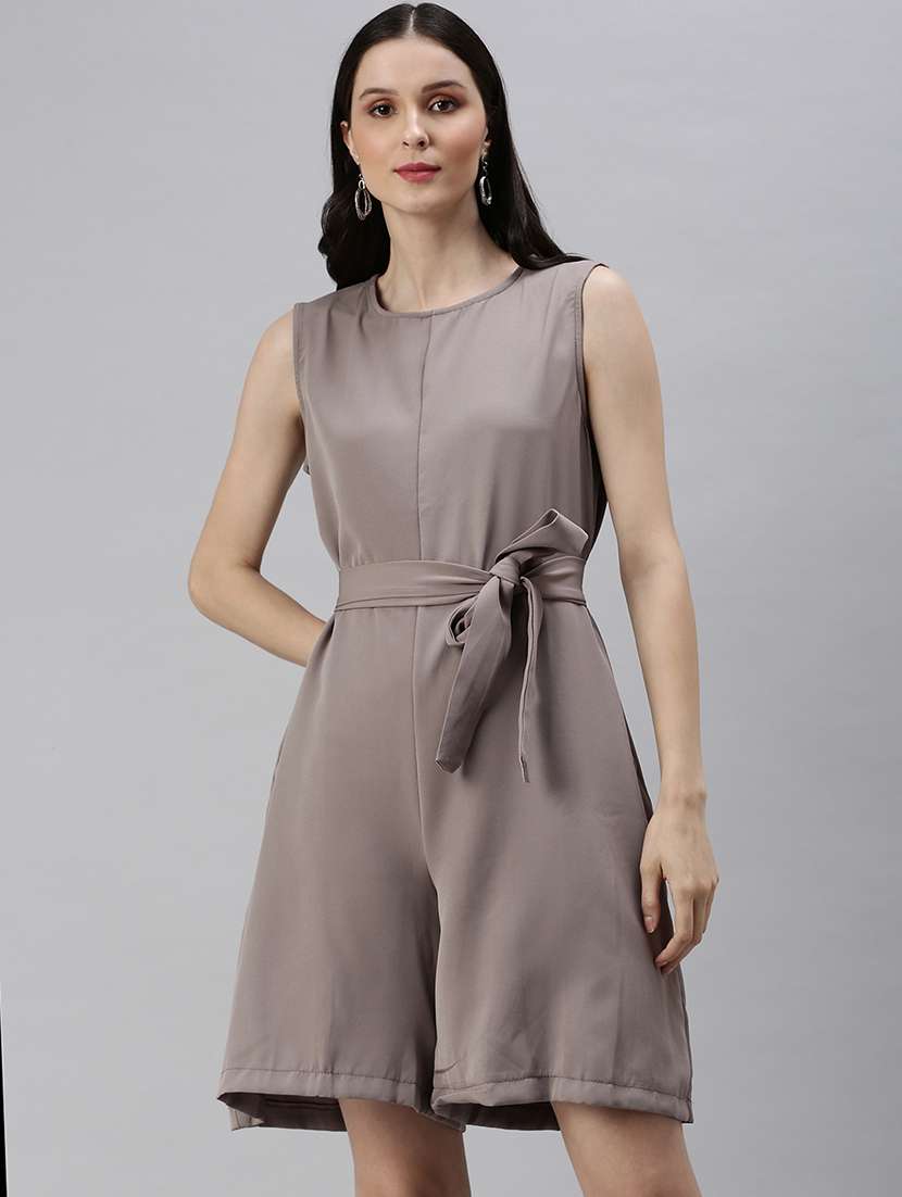 tie front solid romper