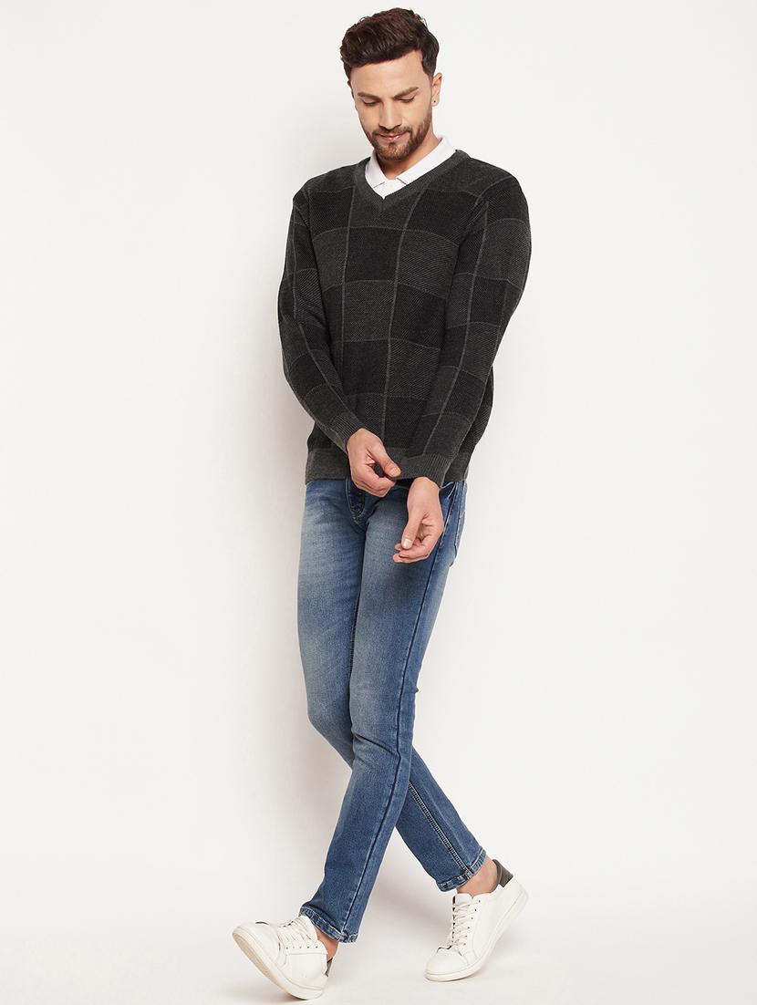 v neck checkered pullover - 18532962 - Standard Image - 4