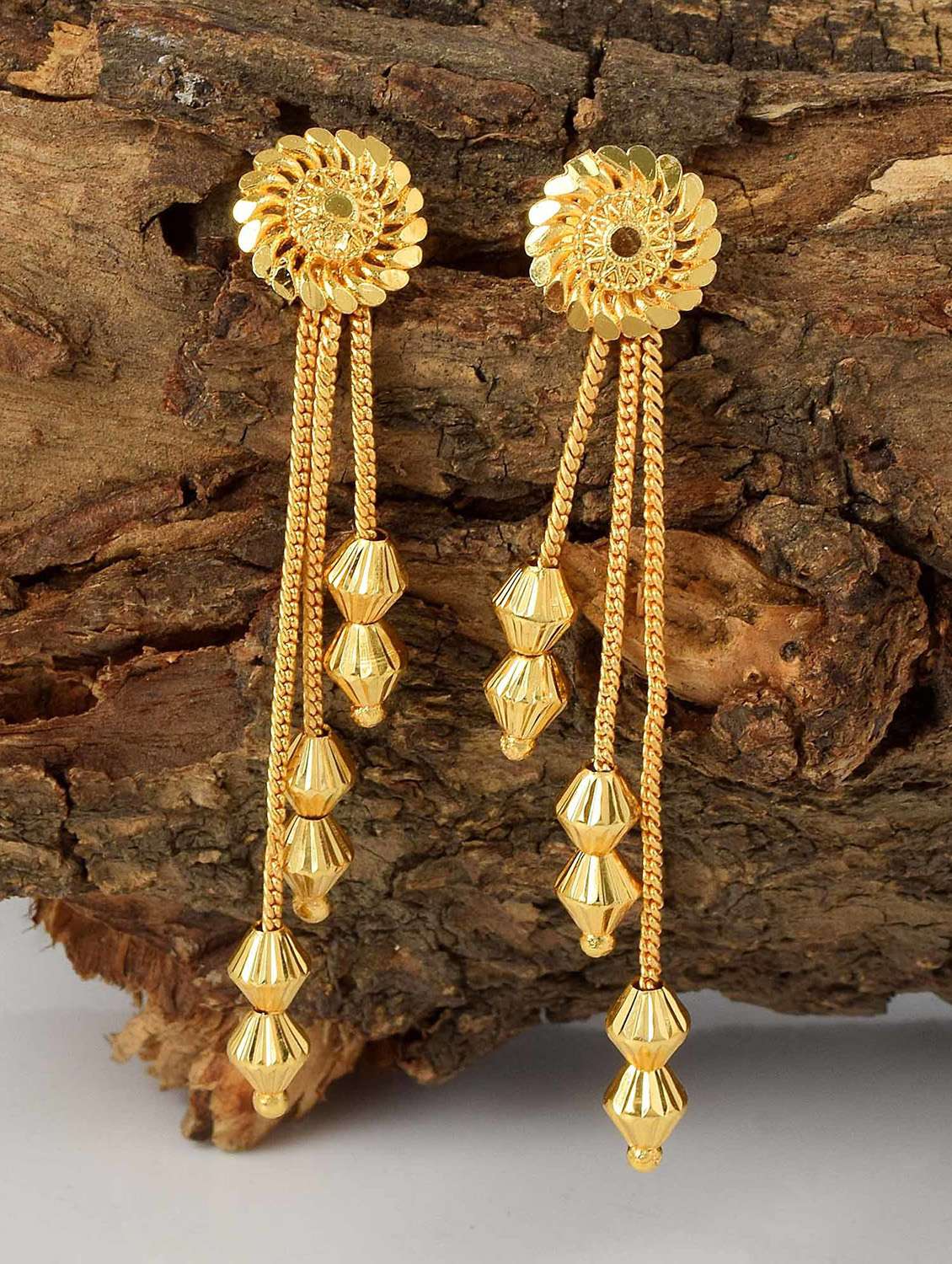 gold brass stud earring - 18534139 - Zoom Image - 0