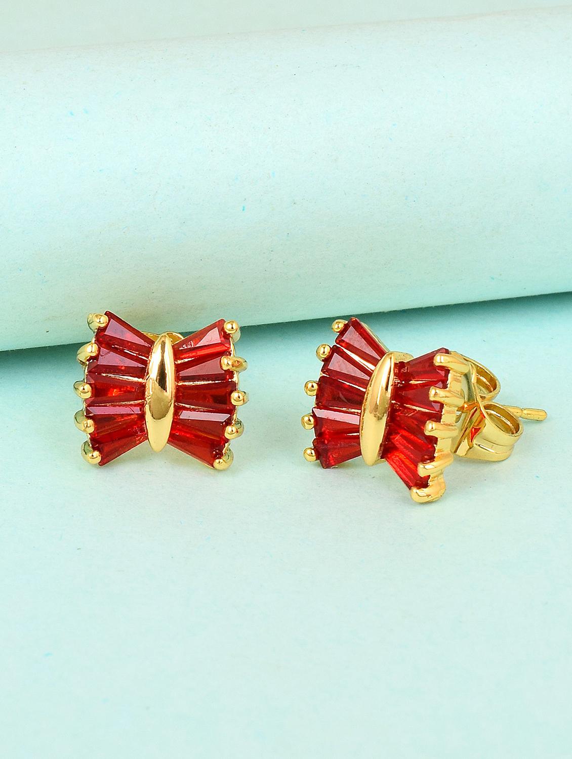 women red stud earring - 18534390 - Zoom Image - 0