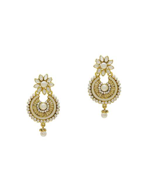 women white drop earring  - 18534424 -  Standard Image - 0