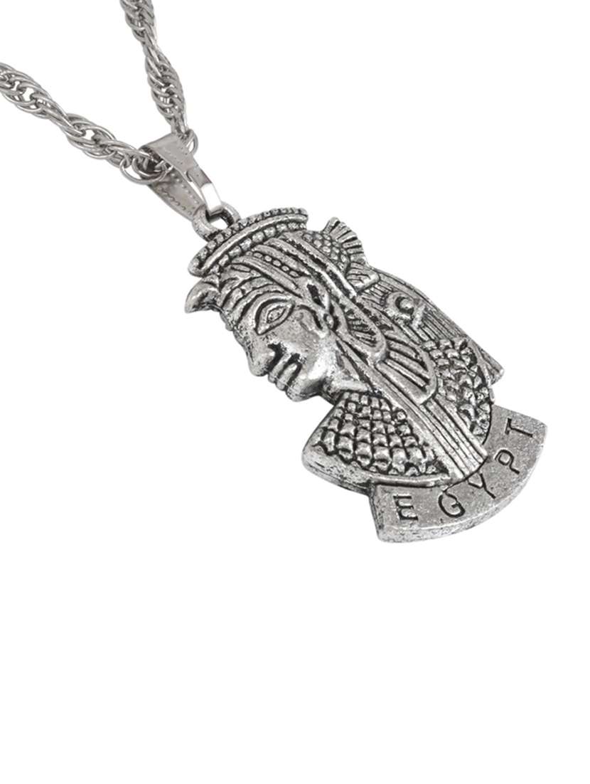 silver plated pendant - 18535862 -  Standard Image - 1