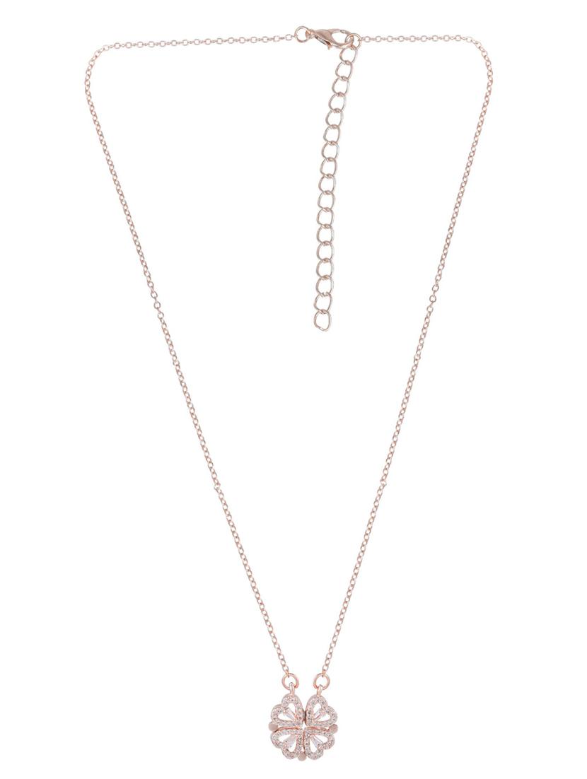 gold metal pendant - 18535890 - Standard Image - 4