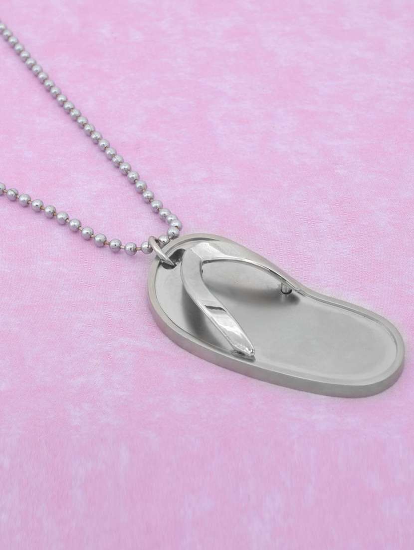 stylish whacky fashion pendant for men women boys girls - 18535924 -  Standard Image - 1