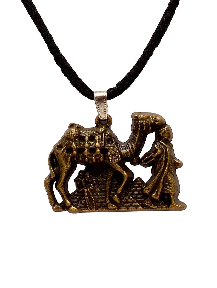  brass pleated pendant - 18536221 -  Standard Image - 1