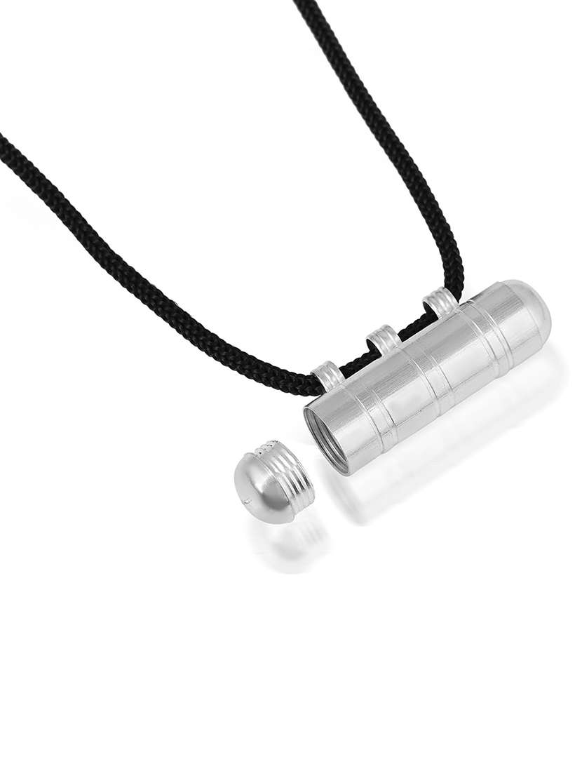 silver brass pendant - 18536520 -  Standard Image - 1